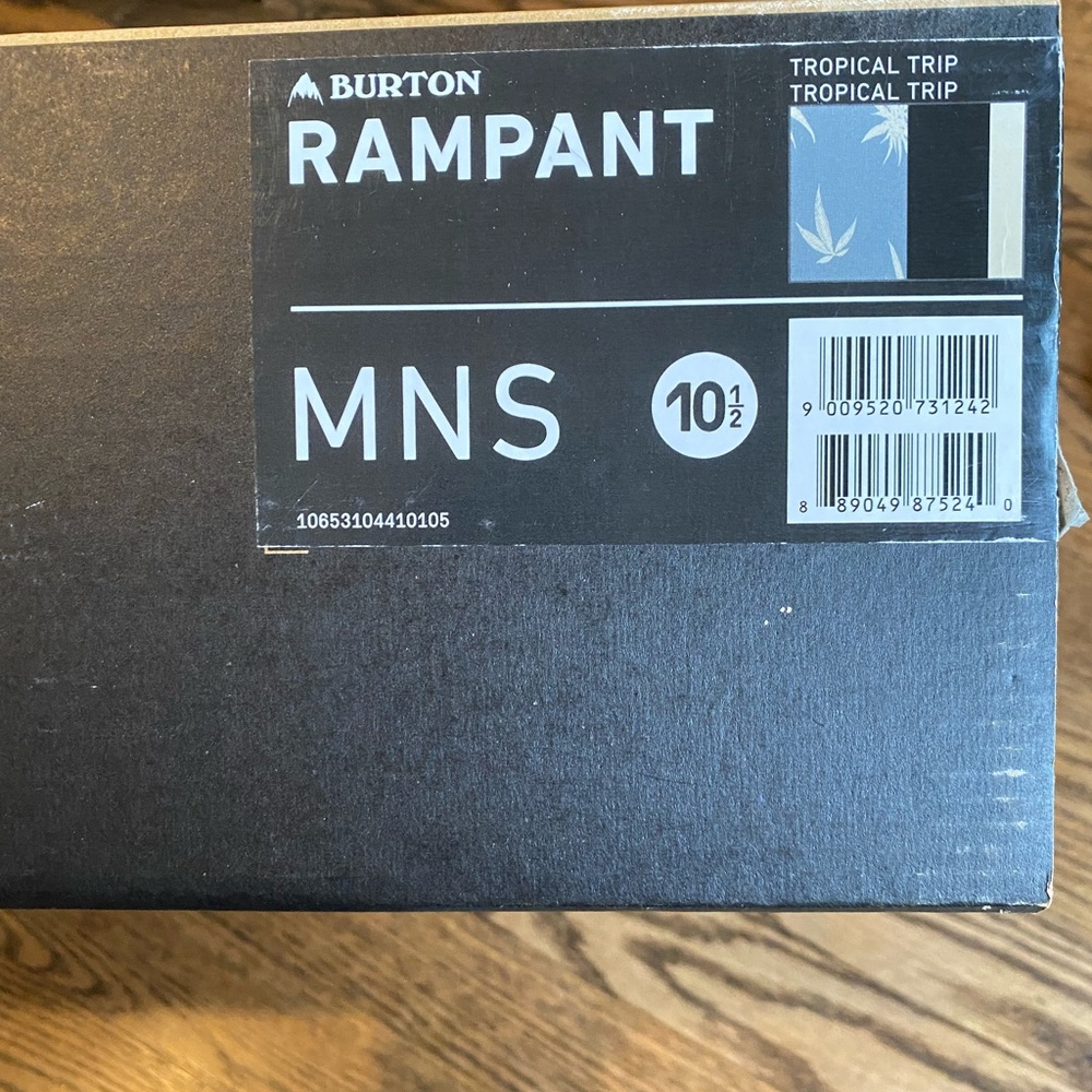 Size 10.5 burton rampant snowboard boots.